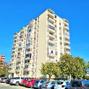 PRODAMO obnovljeno stanovanje na Taboru/Maribor